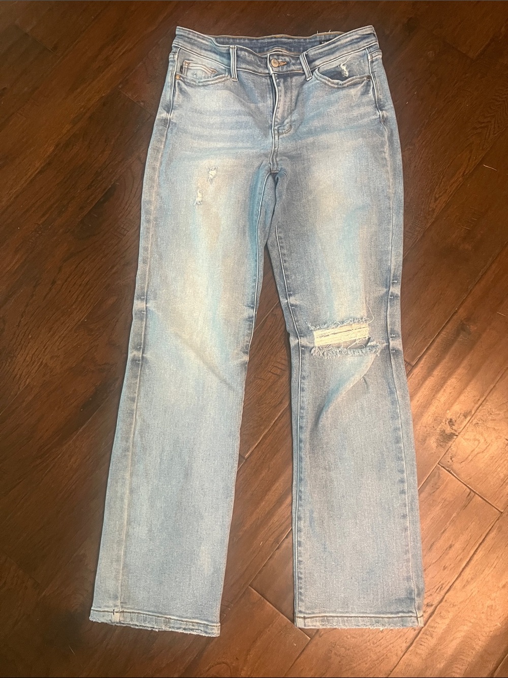 Judy Blue Distressed Light Wash Straight-Leg Jeans 7/28